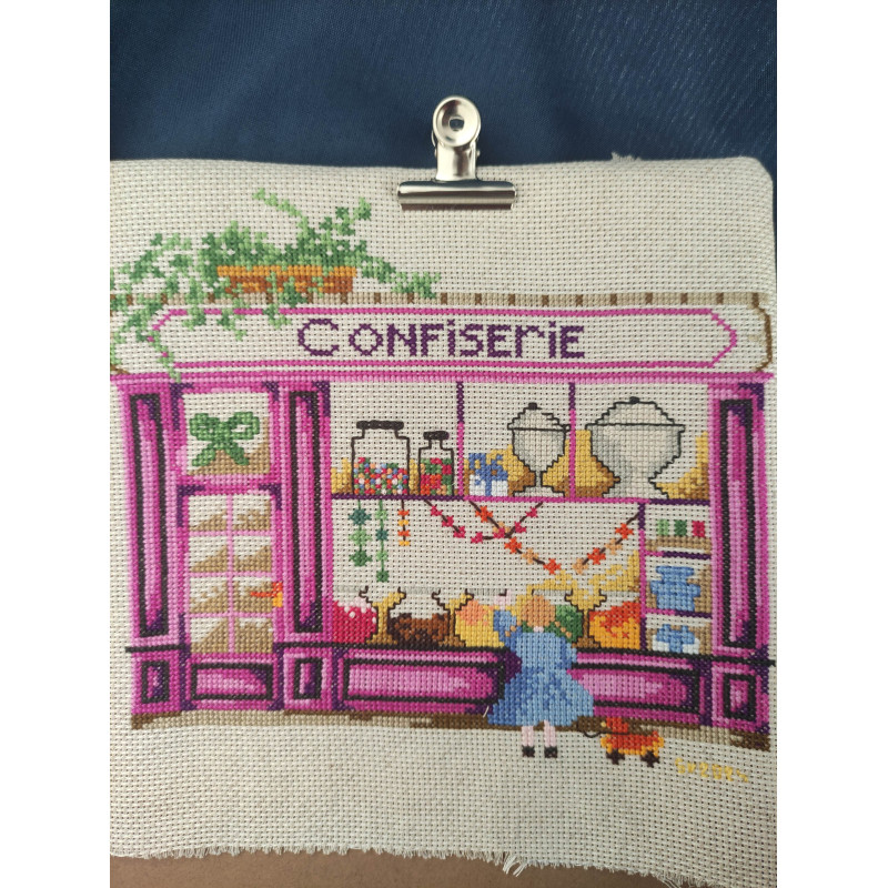 Broderie vitrine « confiserie »